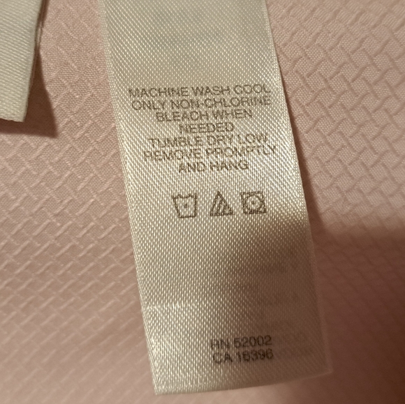 Liz Claiborne Women's 12 Wrinkle Free Long Sleeve Button Up Dress Shirt - Picture 7 of 9